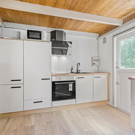 Semesterbostad 2 Bedroom Cozy In Hemmet